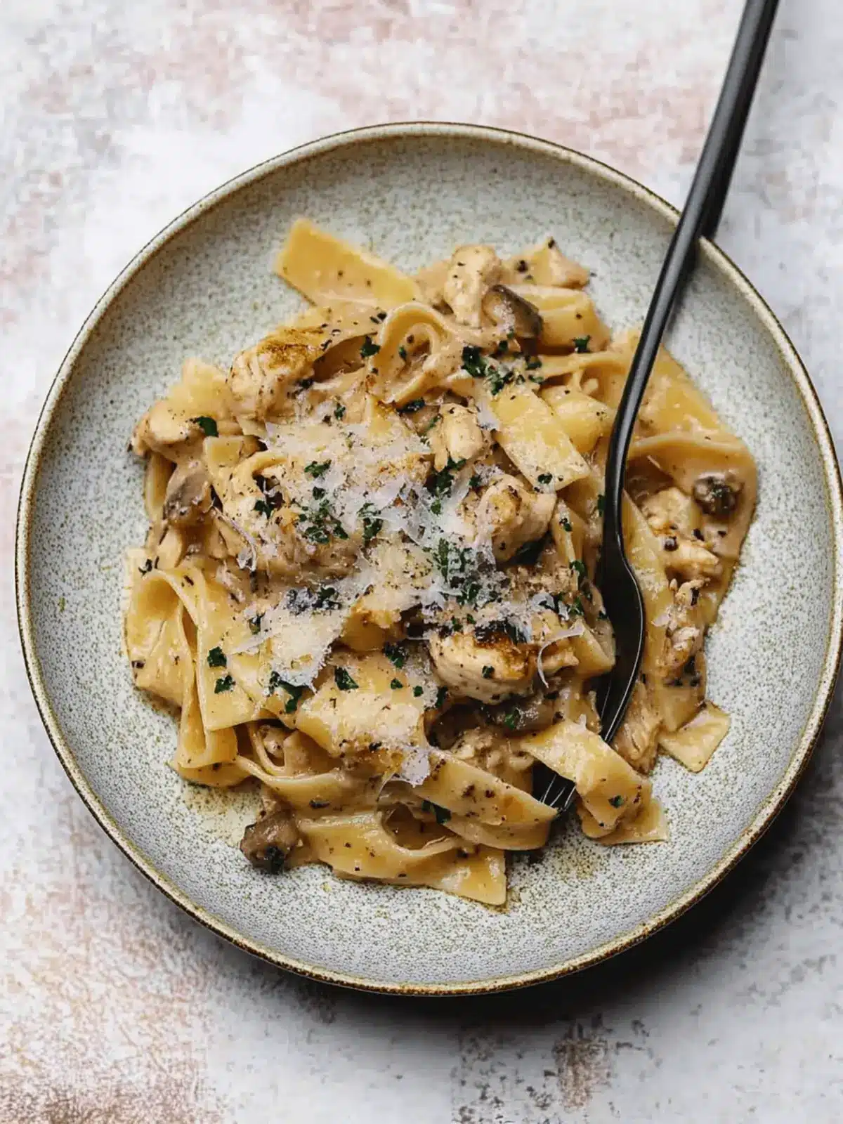 Cozy & Comforting Chicken Marsala Pasta for Quick Weeknight Joy 3 Cozy & Comforting Chicken Marsala Pasta