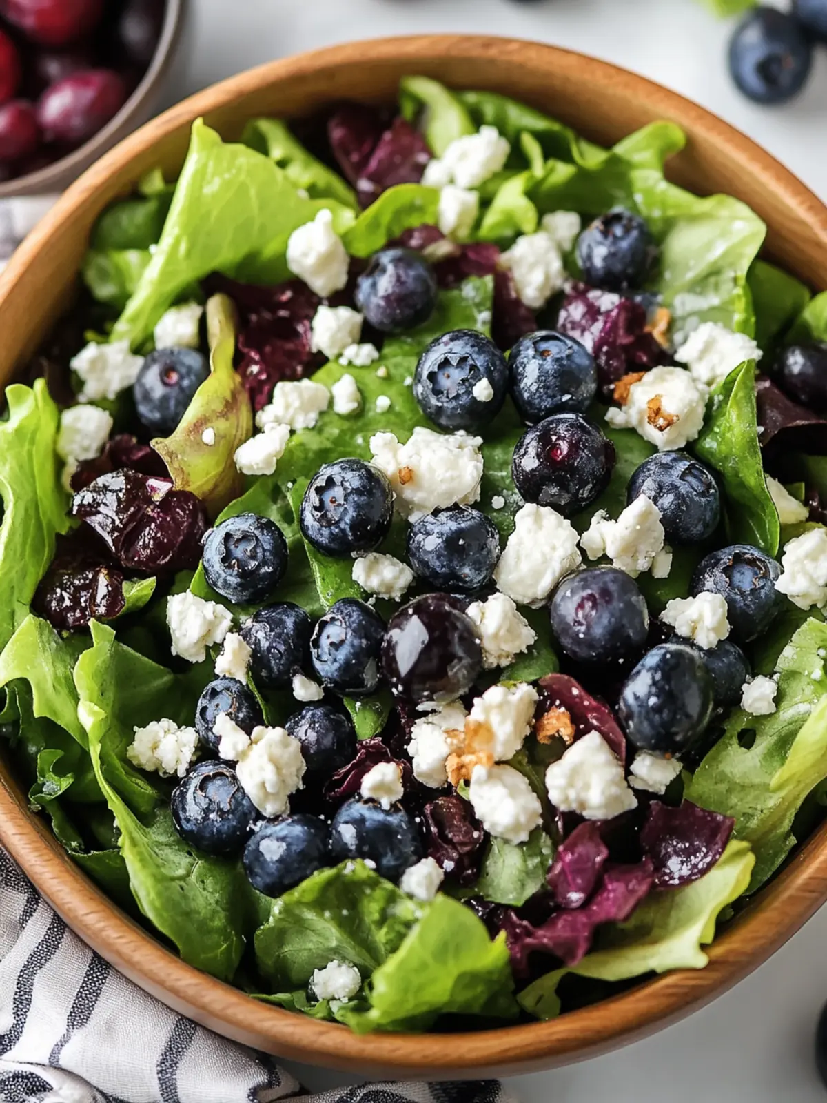 Delicious Blueberry Goat Cheese Salad for Fresh Flavor Lovers 4 Blueberry Goat Cheese Salad