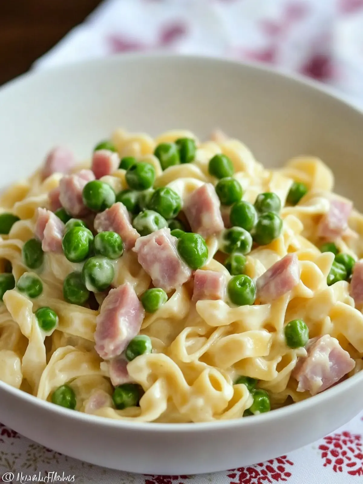 Creamy Ham Pasta with Peas: Quick Comfort Food Magic 3 Creamy Ham Pasta with Peas